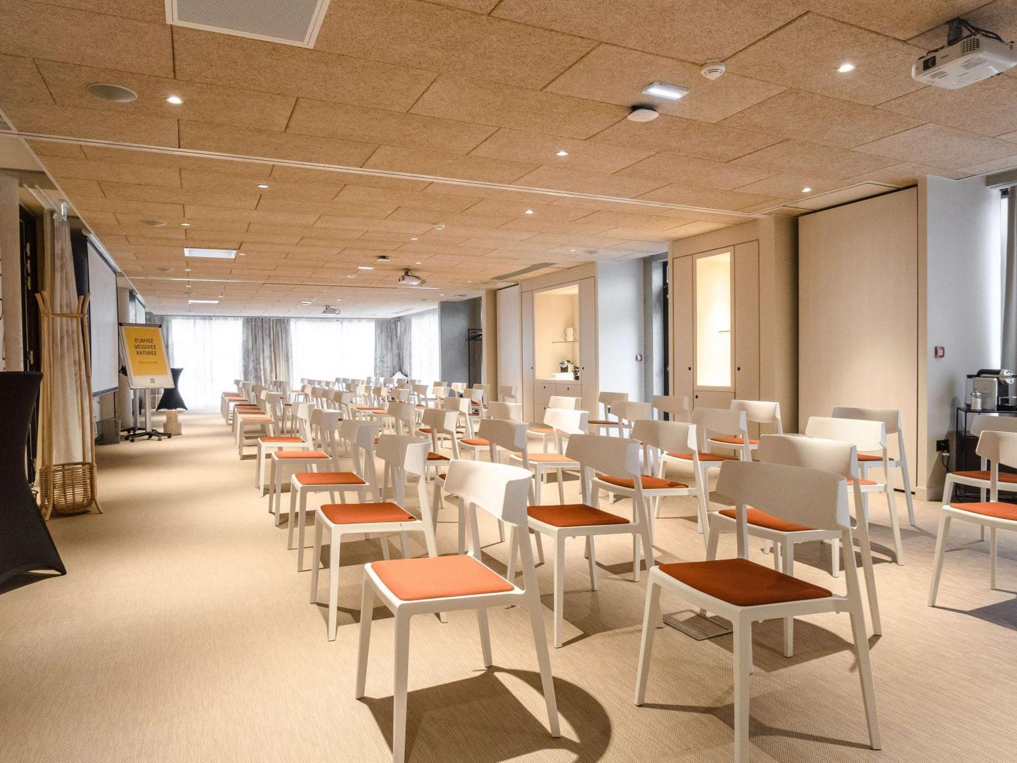 Hotel Ibis Styles Montauban Exterior foto